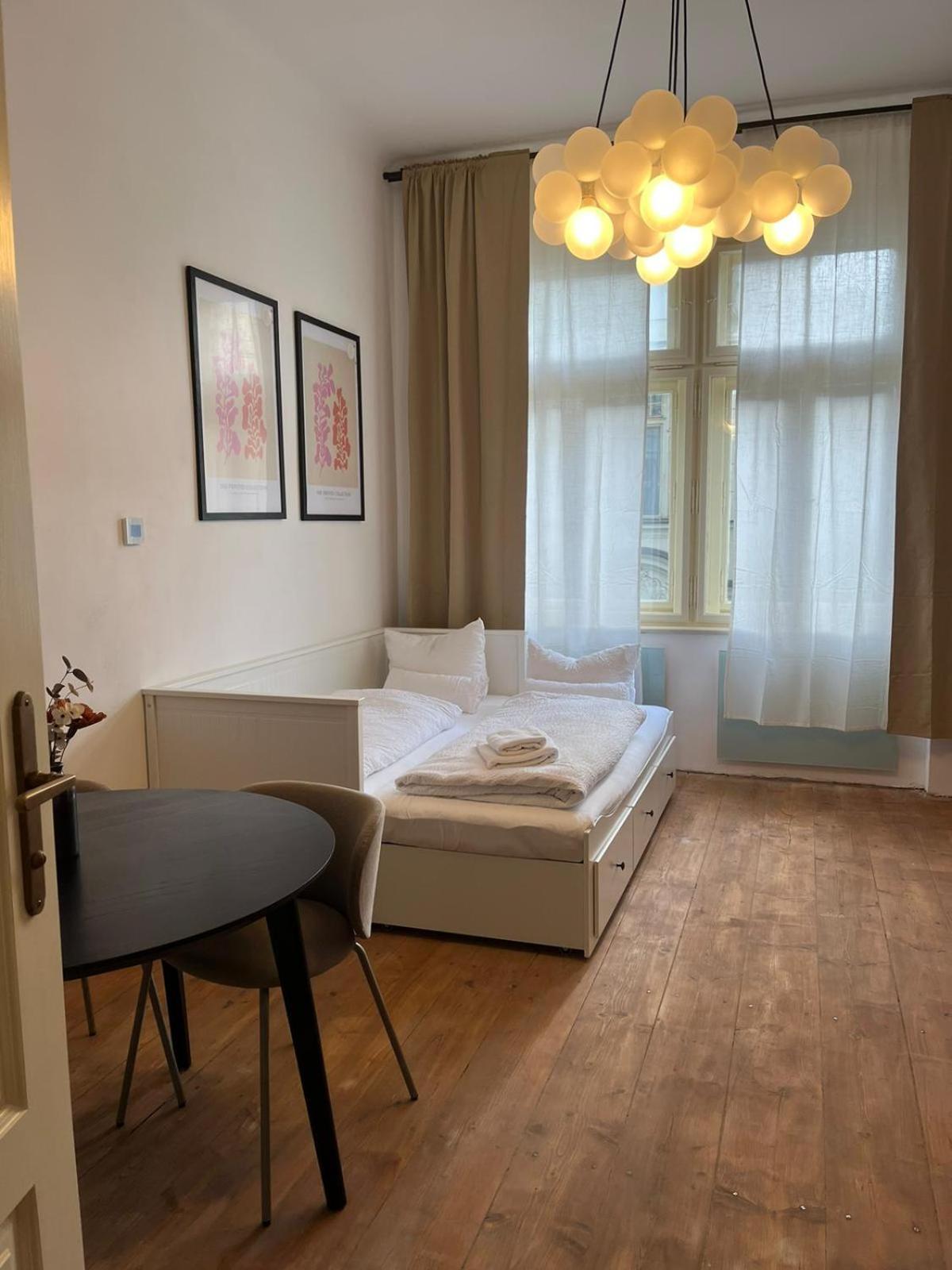 Apartma Aida 1908 卡罗维发利 外观 照片